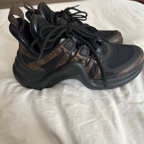 Louis Vuitton Archlight sneakers size 37.5 - Picture 1 of 7